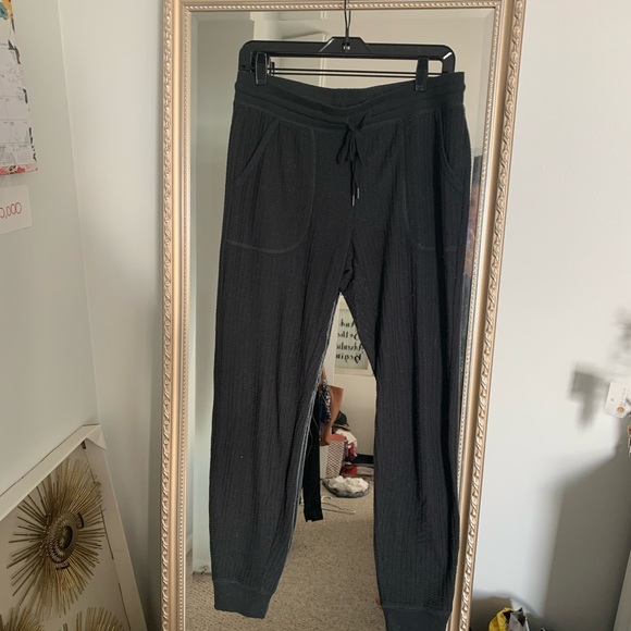 Waffle Knit Lounge Matching Set - Joggers + Top - Picture 6 of 8